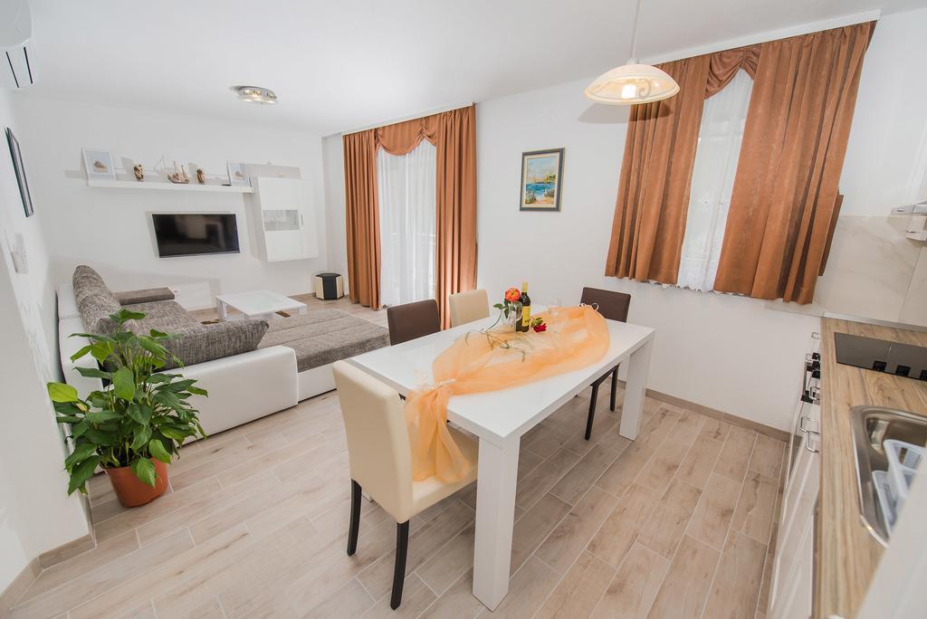 Apartment Grabovac Kaštela Rom bilde