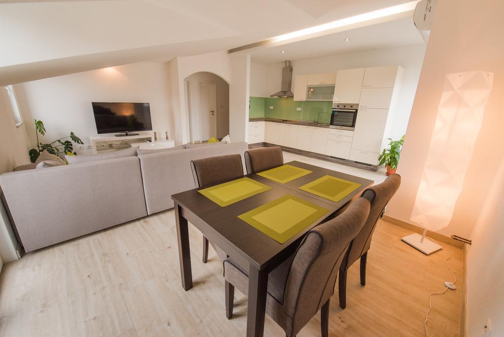 Apartment Grabovac Kaštela Rom bilde