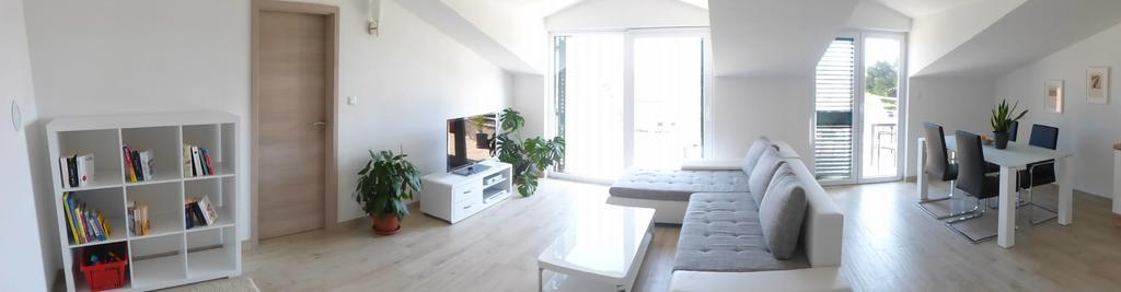 Apartment Grabovac Kaštela Eksteriør bilde